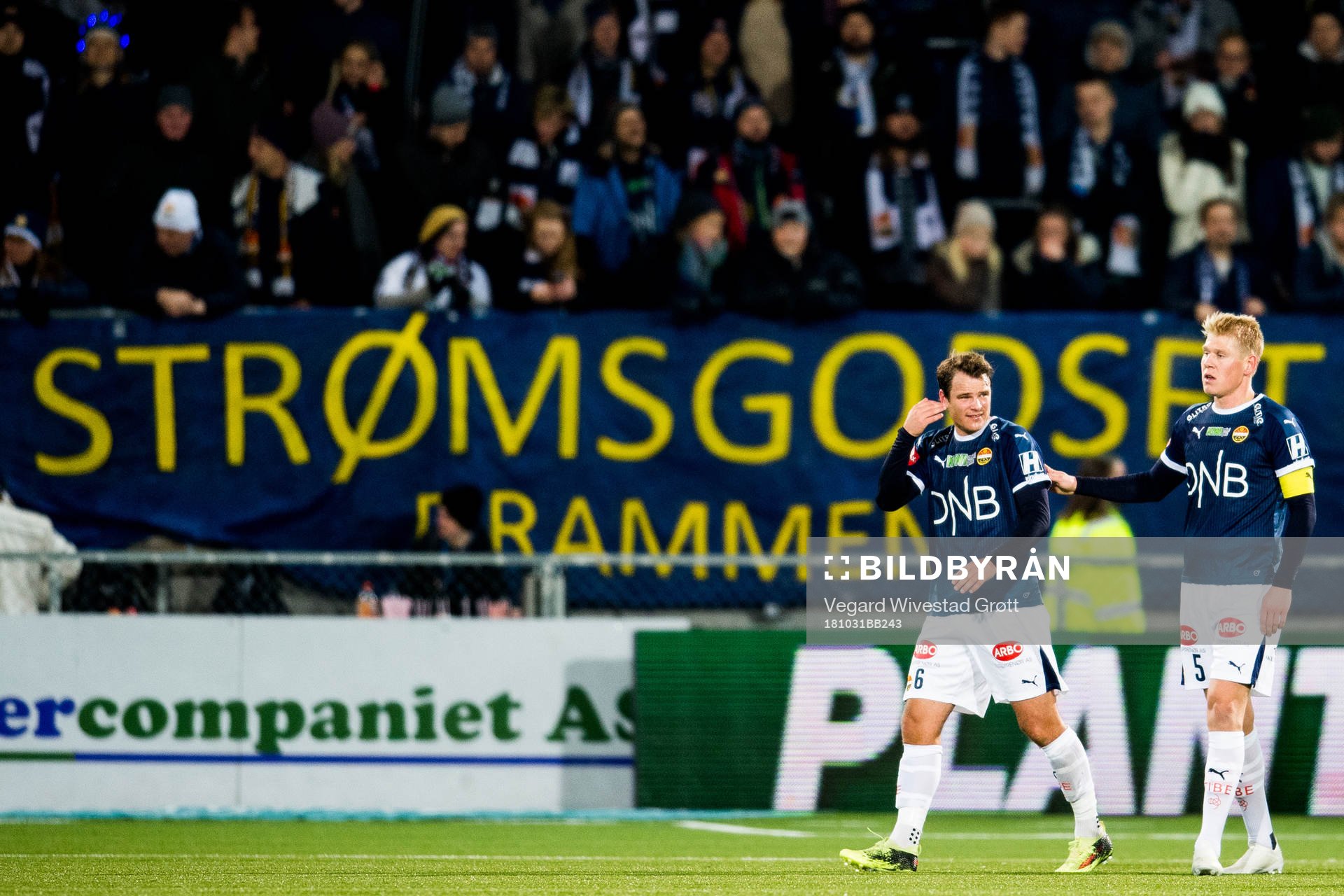 Henning Hauger of Strømsgodset with an injury
