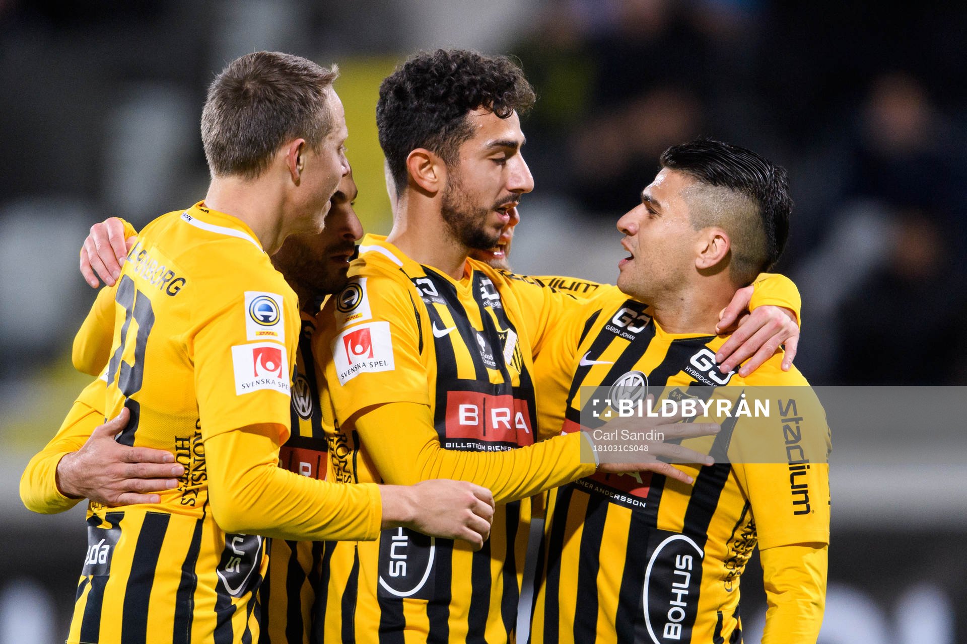 Häckens Daleho Irandust och Paulinho jublar