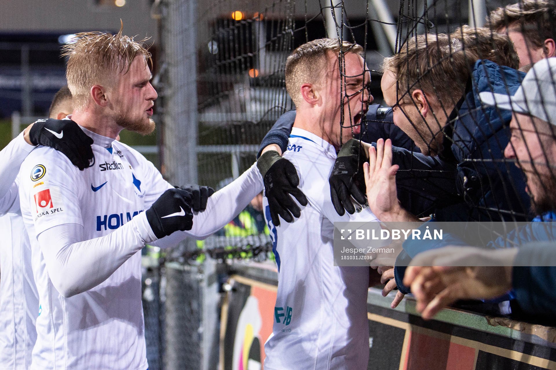 Norrköpings Gudmundur Thorarinsson (h) jublar