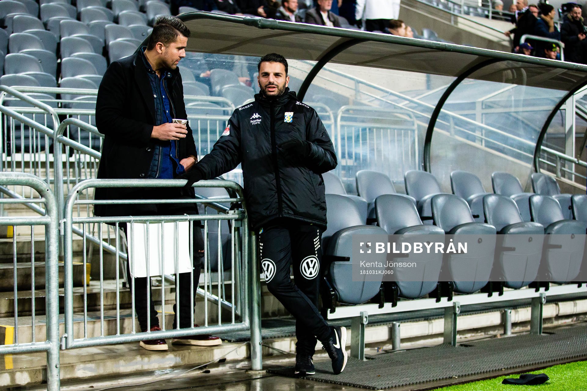 IFK Göteborgs tränare Poya Asbaghi med Dalkurds sportchef