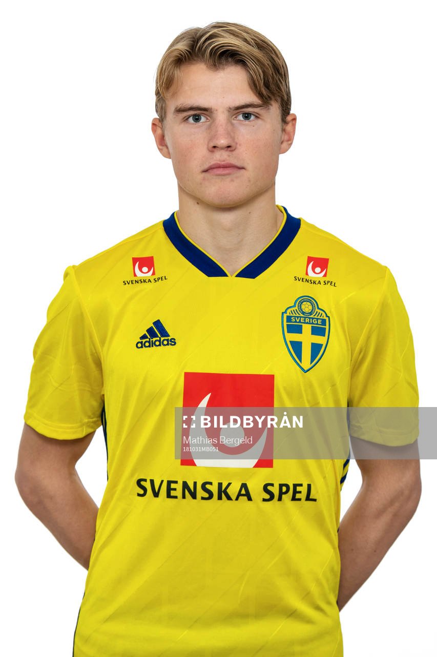 Albin Näslund i Sveriges P19-landslag i futsal