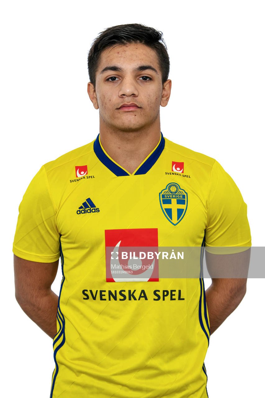 Demir Sulejmanovic i Sveriges P19-landslag i futsal