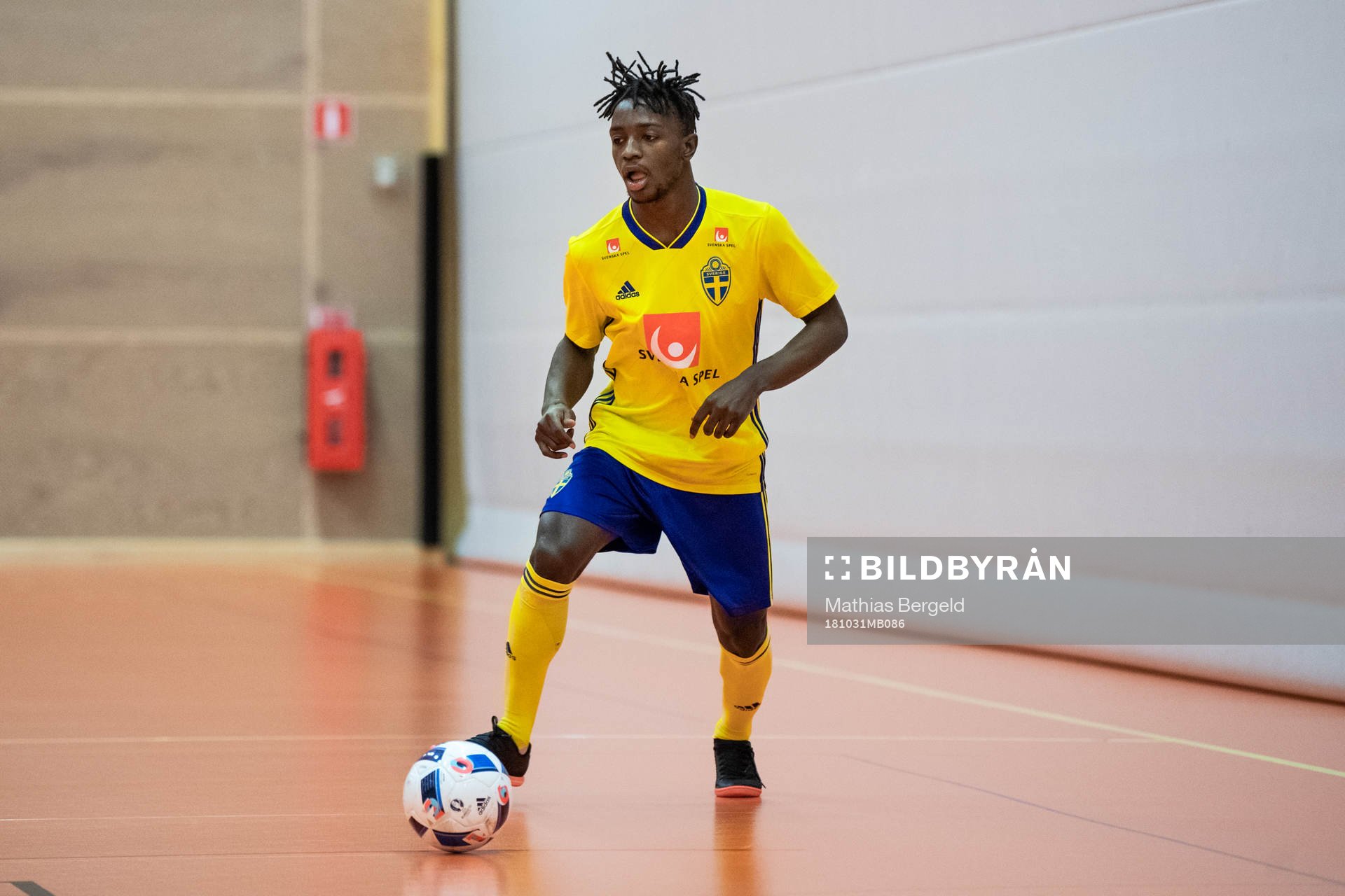 Fonti Kanu under en träning med Sveriges P19-landslag i futsal den 31 oktober 2018 i Göteborg.