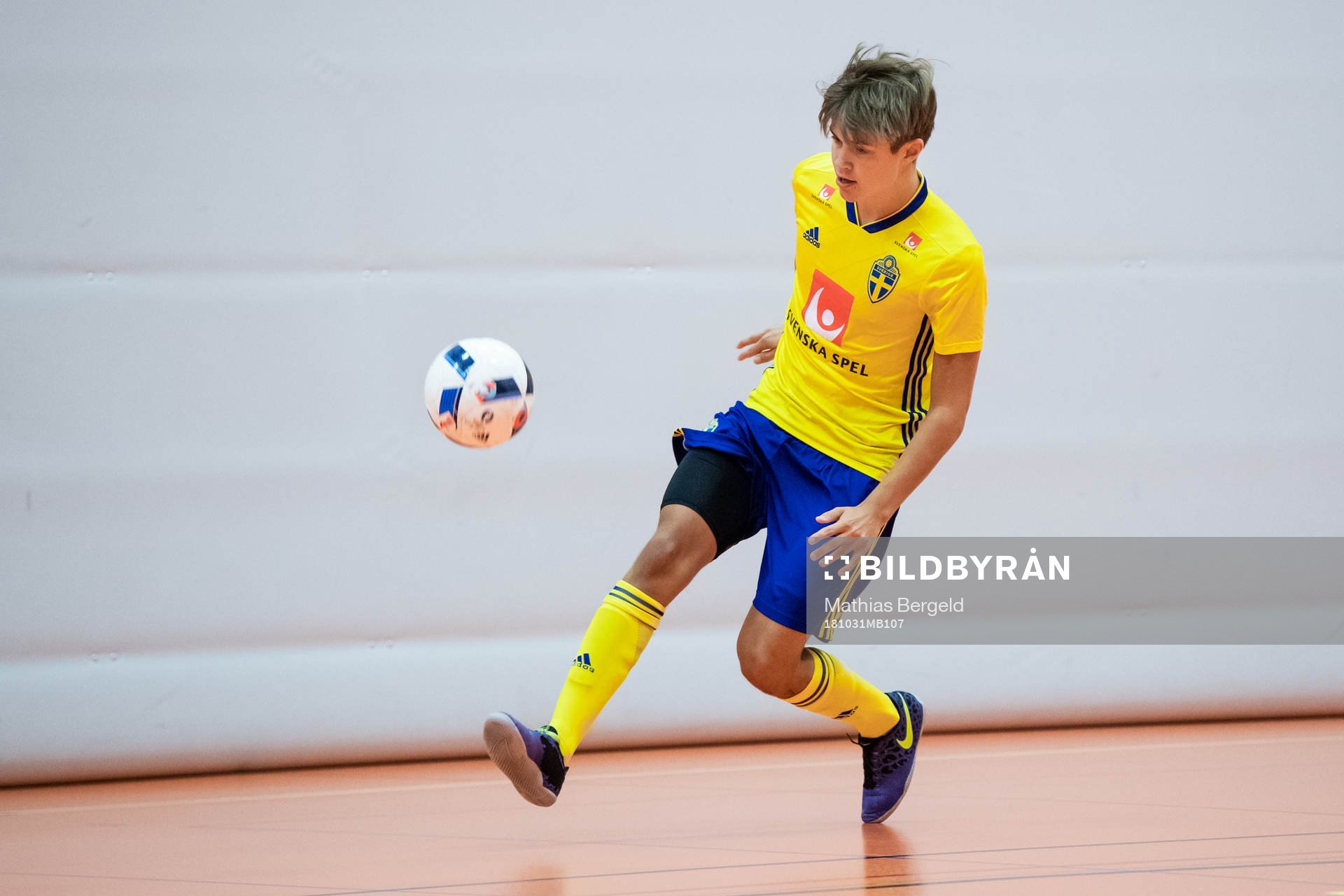 Alex Åman under en träning med Sveriges P19-landslag i futsal den 31 oktober 2018 i Göteborg.