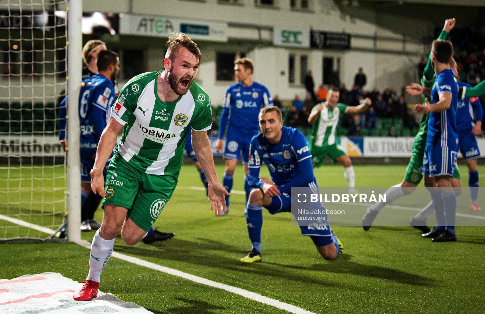Hammarbys Mads Fenger Nielsen jublar