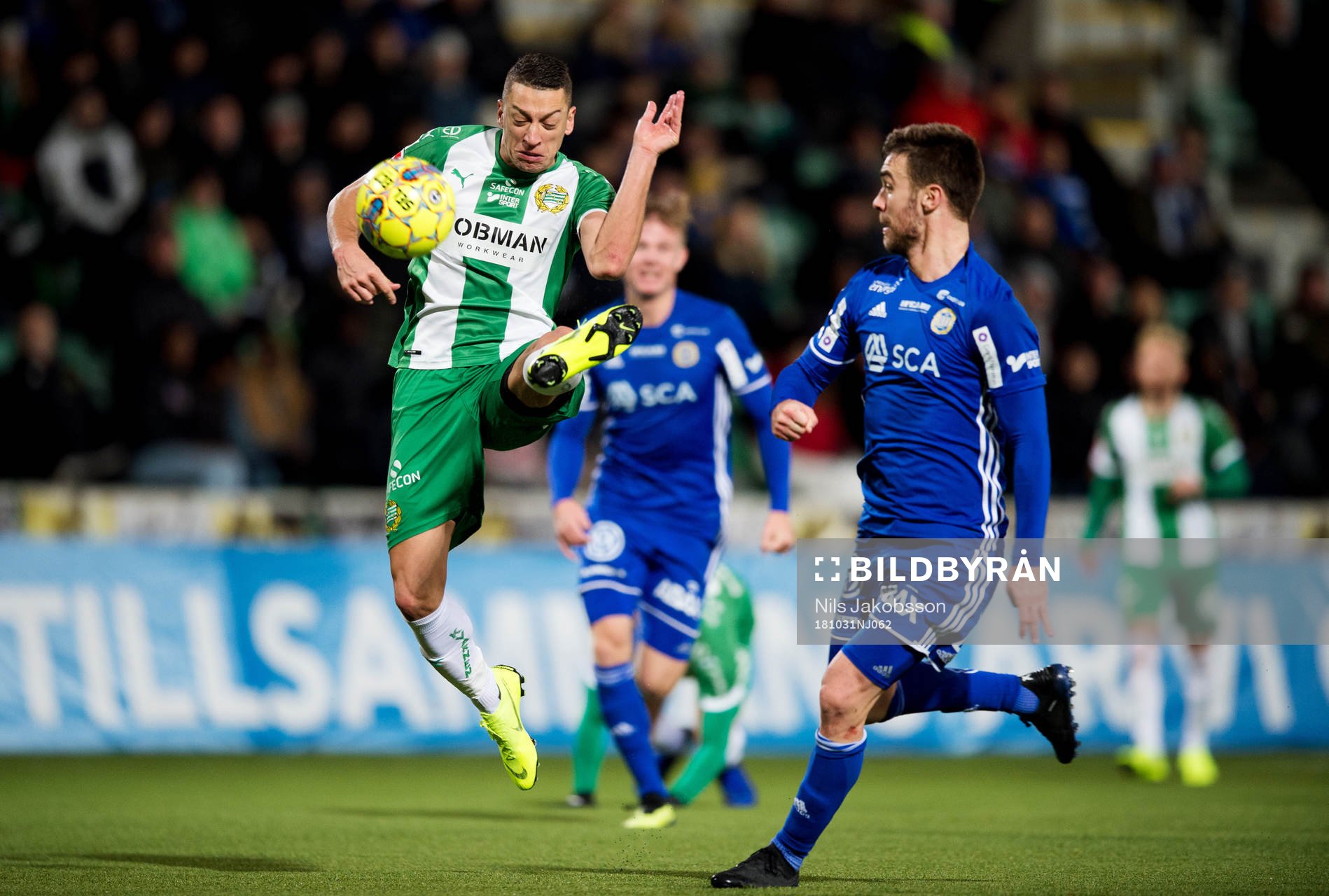 Hammarbys Nikola Djurdjic och Sundsvalls Carlos Gracia