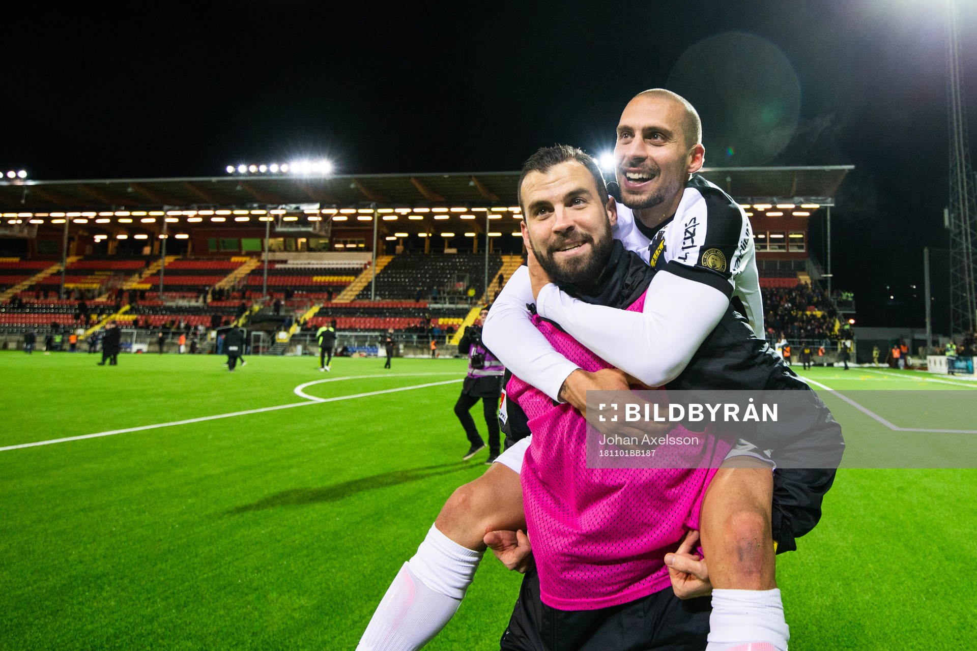 s Panos Dimitriadis  jublar