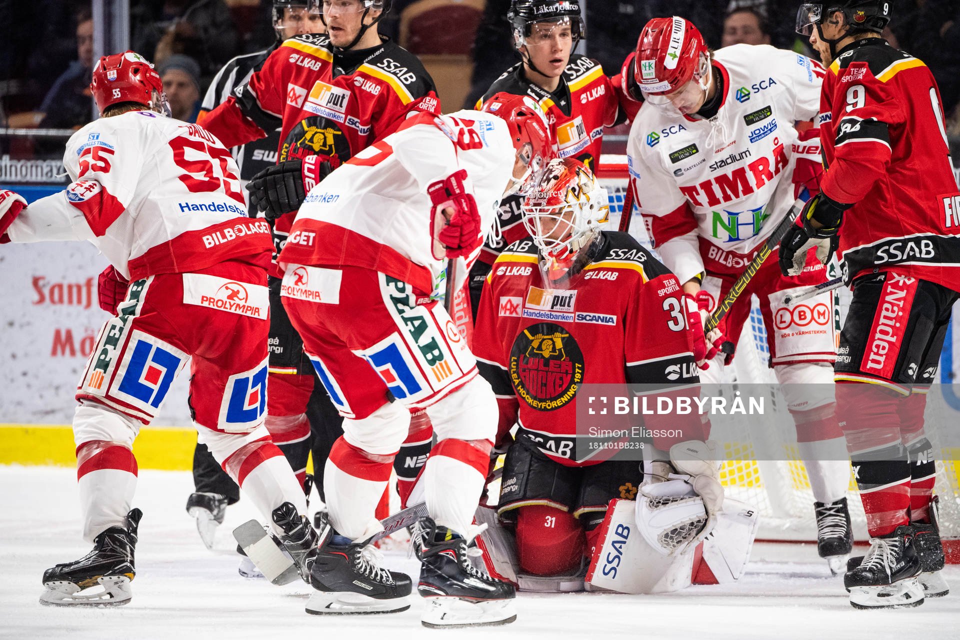 Luleås målvakt och Timrås Morten Madsen samt Vilmos
