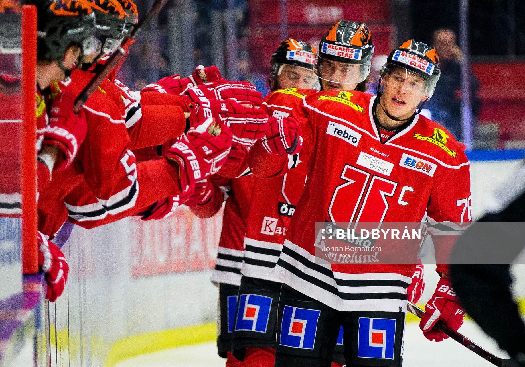 Örebros Jere Sallinen jublar vid 1-0 målet