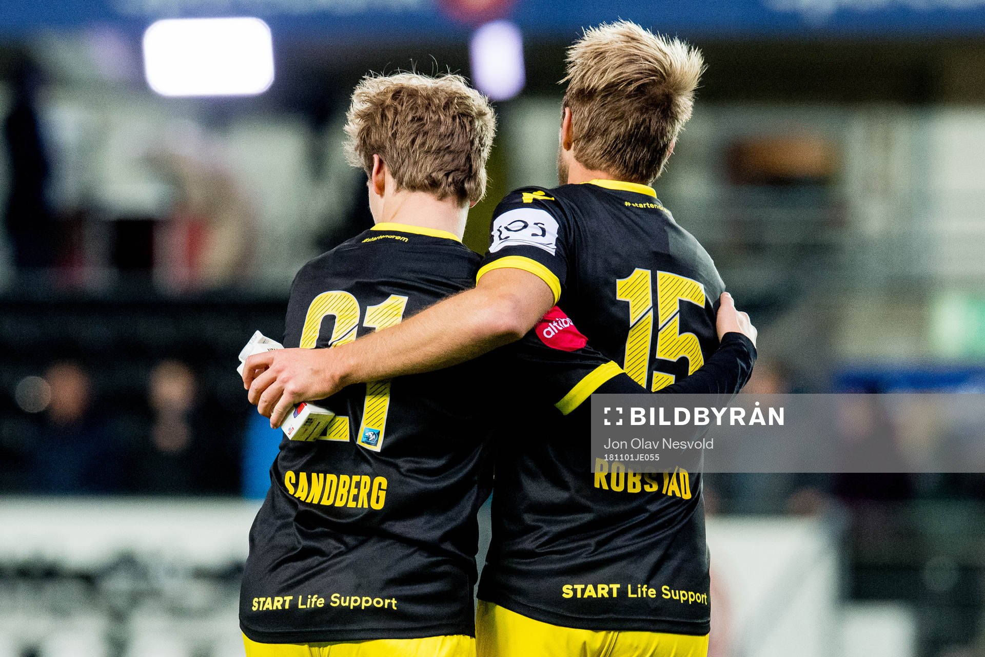 Niklas Sandberg and Henrik Robstad of Start look dejected after the cup match between Rosenborg and Start on November 1, 2018 in Trondheim.