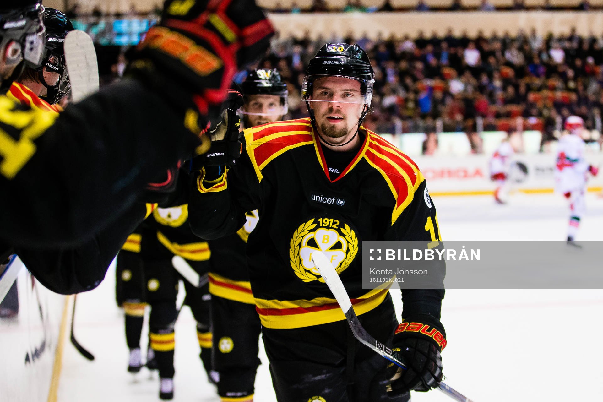 Brynäs Marcus Ersson jublar