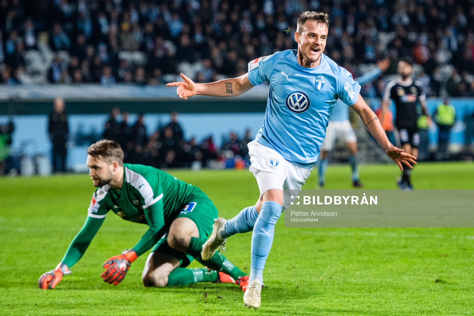 Malmö FFs Eric Larsson jublar