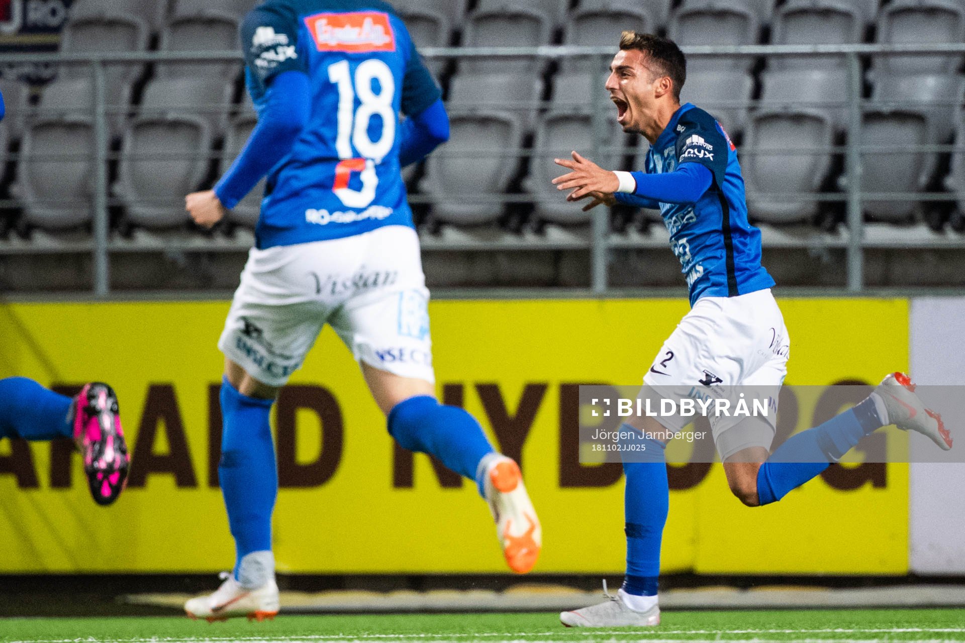 Norrbys Abbas Mohamad jublar efter att han gjort 1-0-målet under fotbollsmatchen i Superettan mellan Norrby och Falkenberg den 2 november 2018 i Borås.