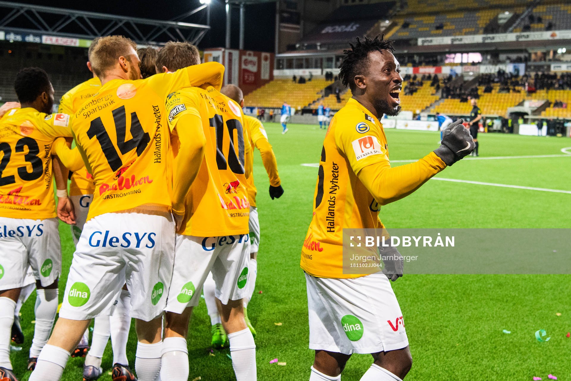 Falkenbergs Chisom Egbuchunam jublar