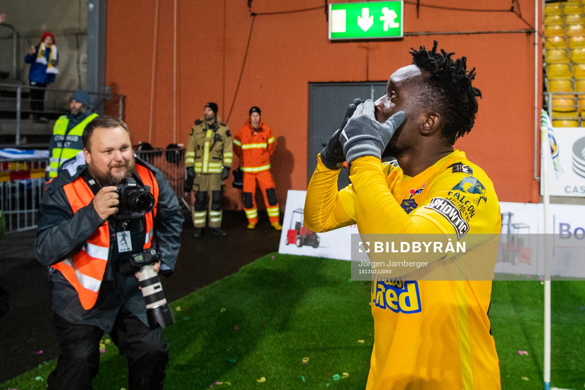 Falkenbergs Chisom Egbuchunam jublar