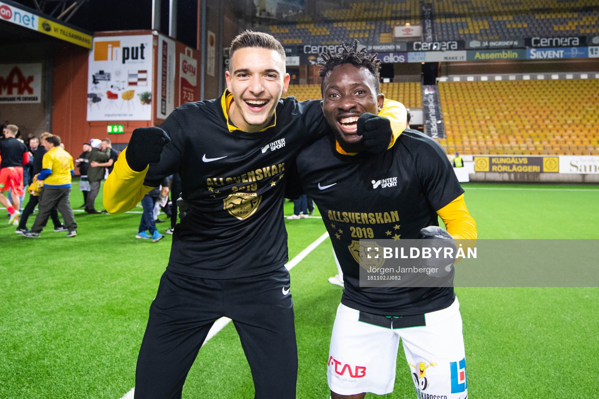 Falkenbergs Chisom Egbuchunam jublar