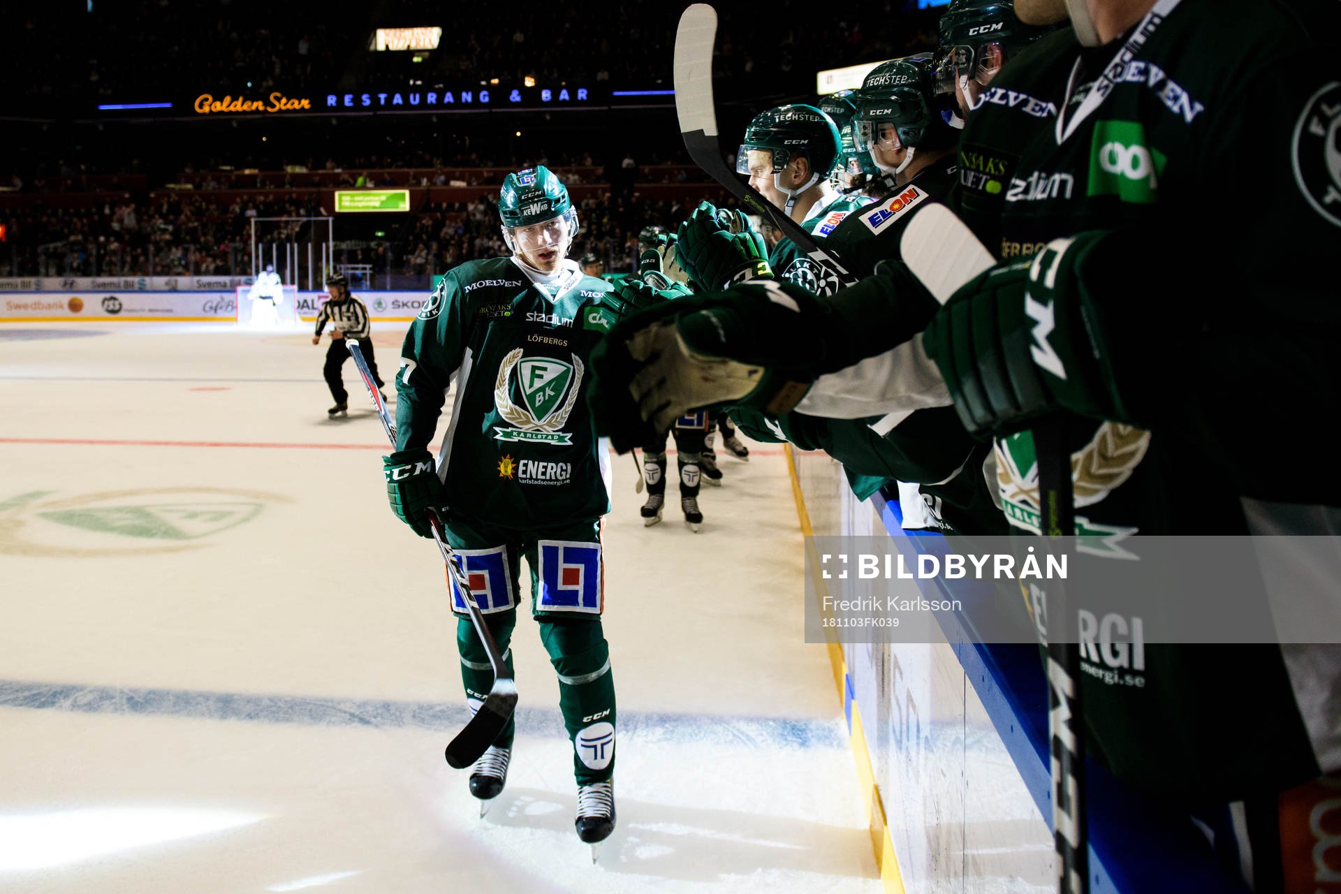 Färjestads Johan Ivarsson jublar