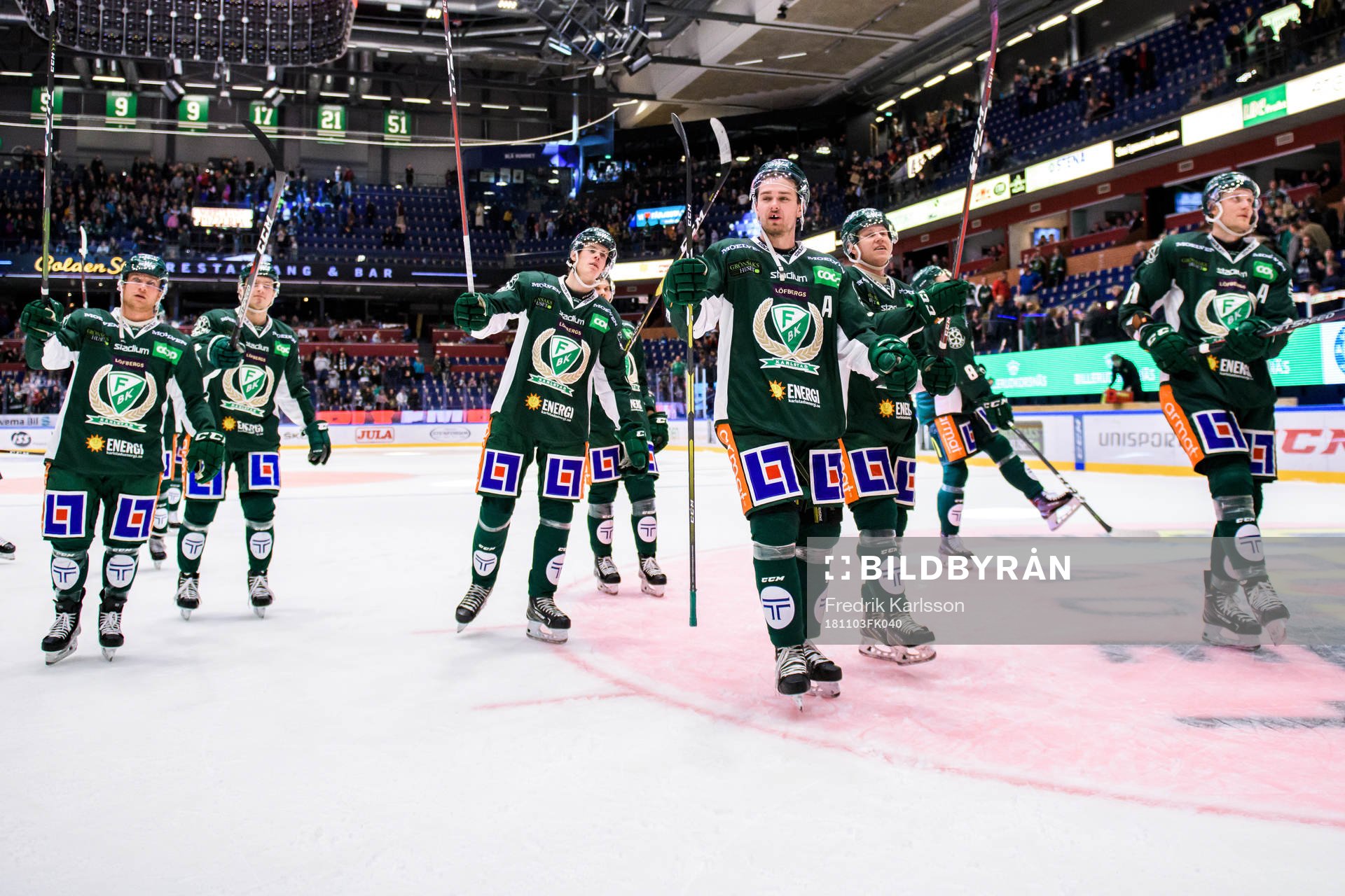 Färjestads spelare jublar