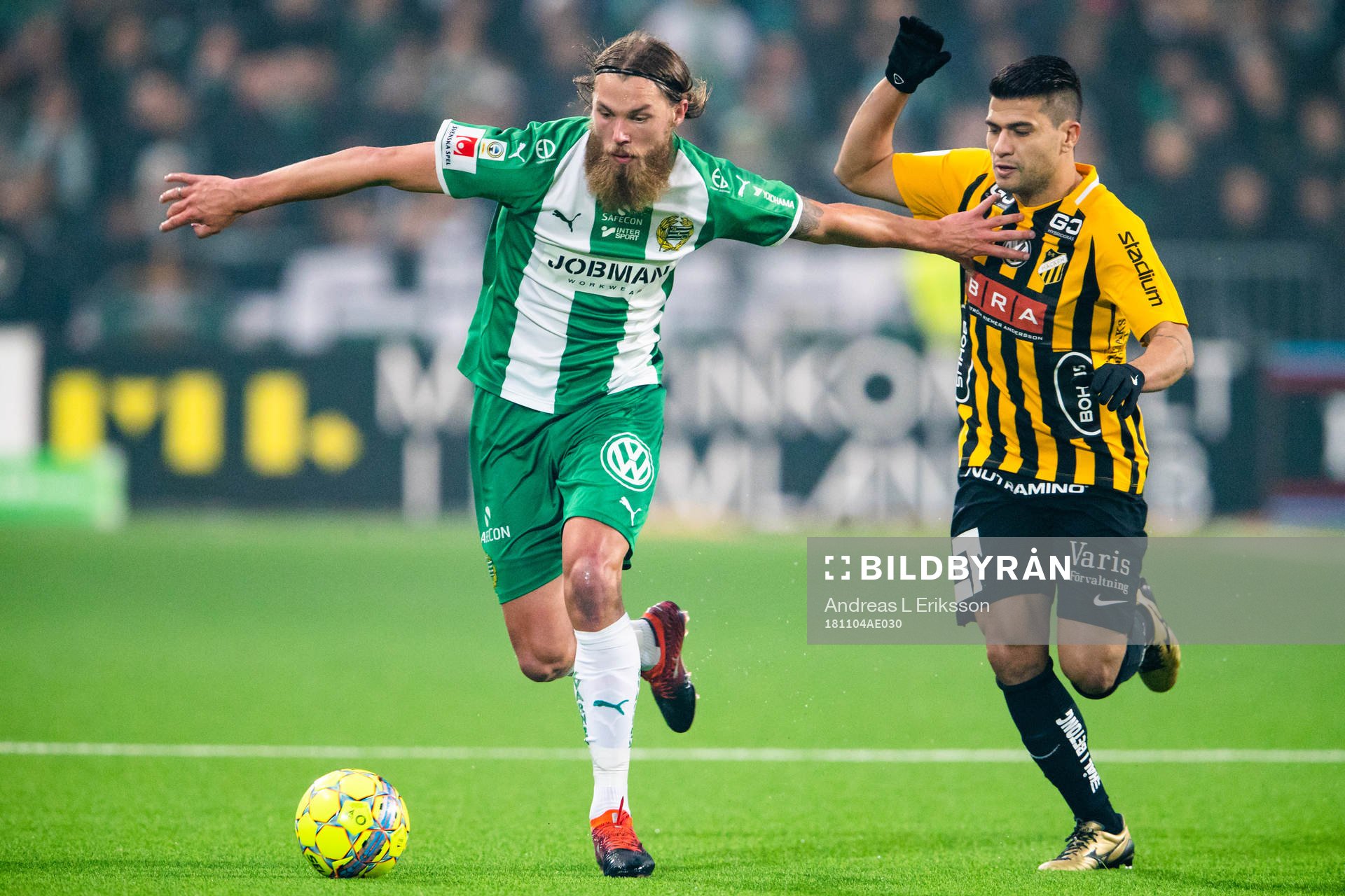 Hammarbys Björn Paulsen och Häckens Paulinho