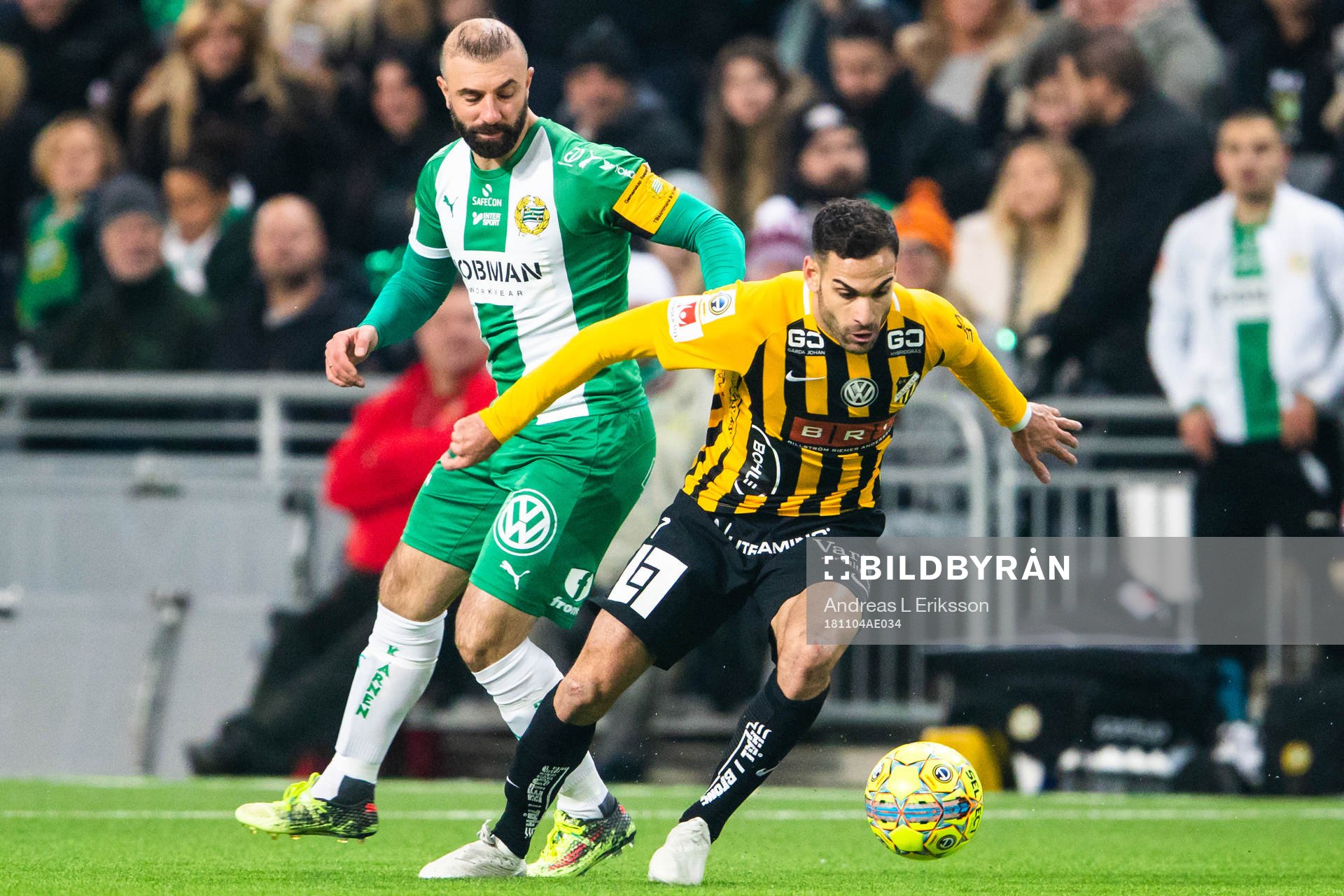 Hammarbys Kennedy Bakircioglu och Häckens Mervan Celik