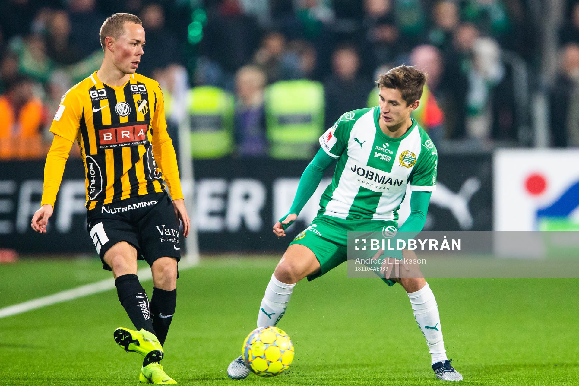 Häckens Adam Andersson och Hammarbys Leo Bengtsson