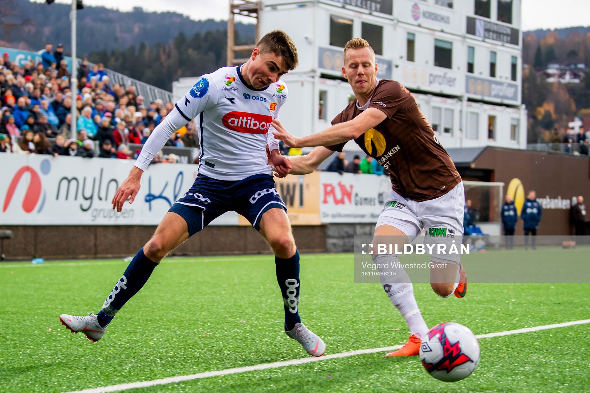 Sondre Flem Bjørshol of Viking and Joackim Solberg of