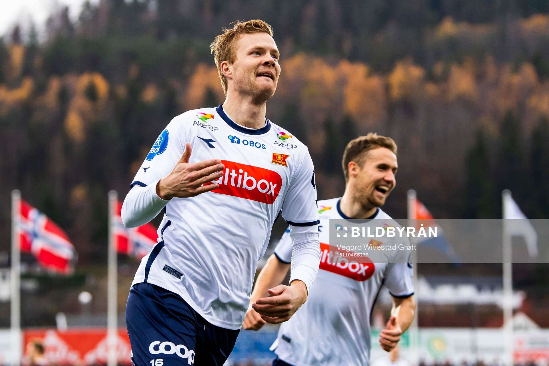 Even Østensen of Viking celebrates