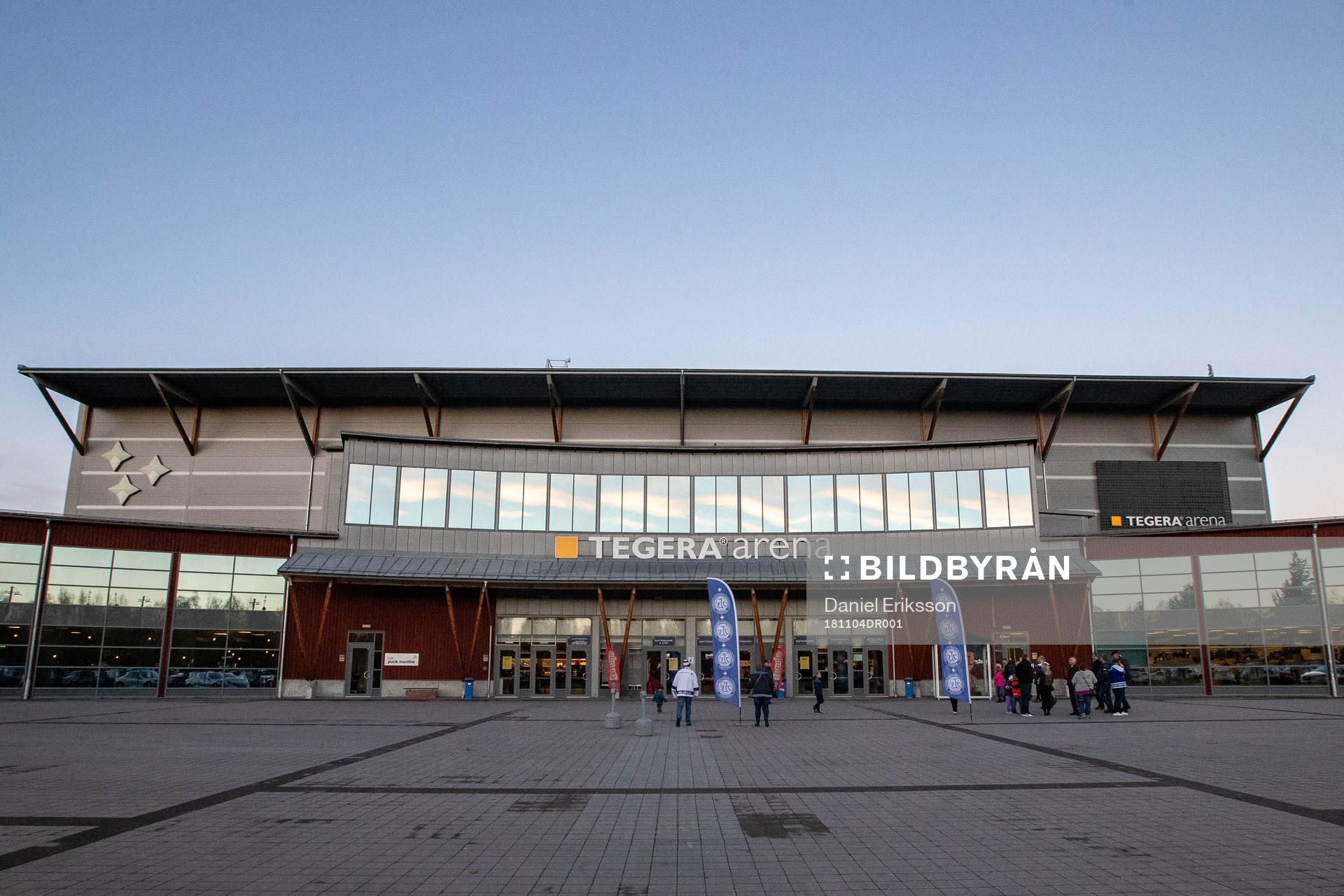 Tegera Arena innan ishockeymatchen i Hockeyallsvenskan