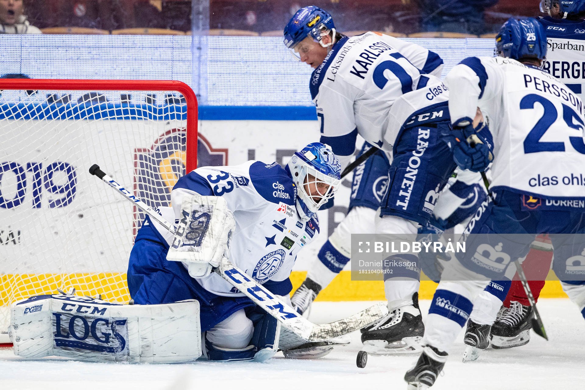 Leksands målvakt Axel Brage och Anton Karlsson och Linus