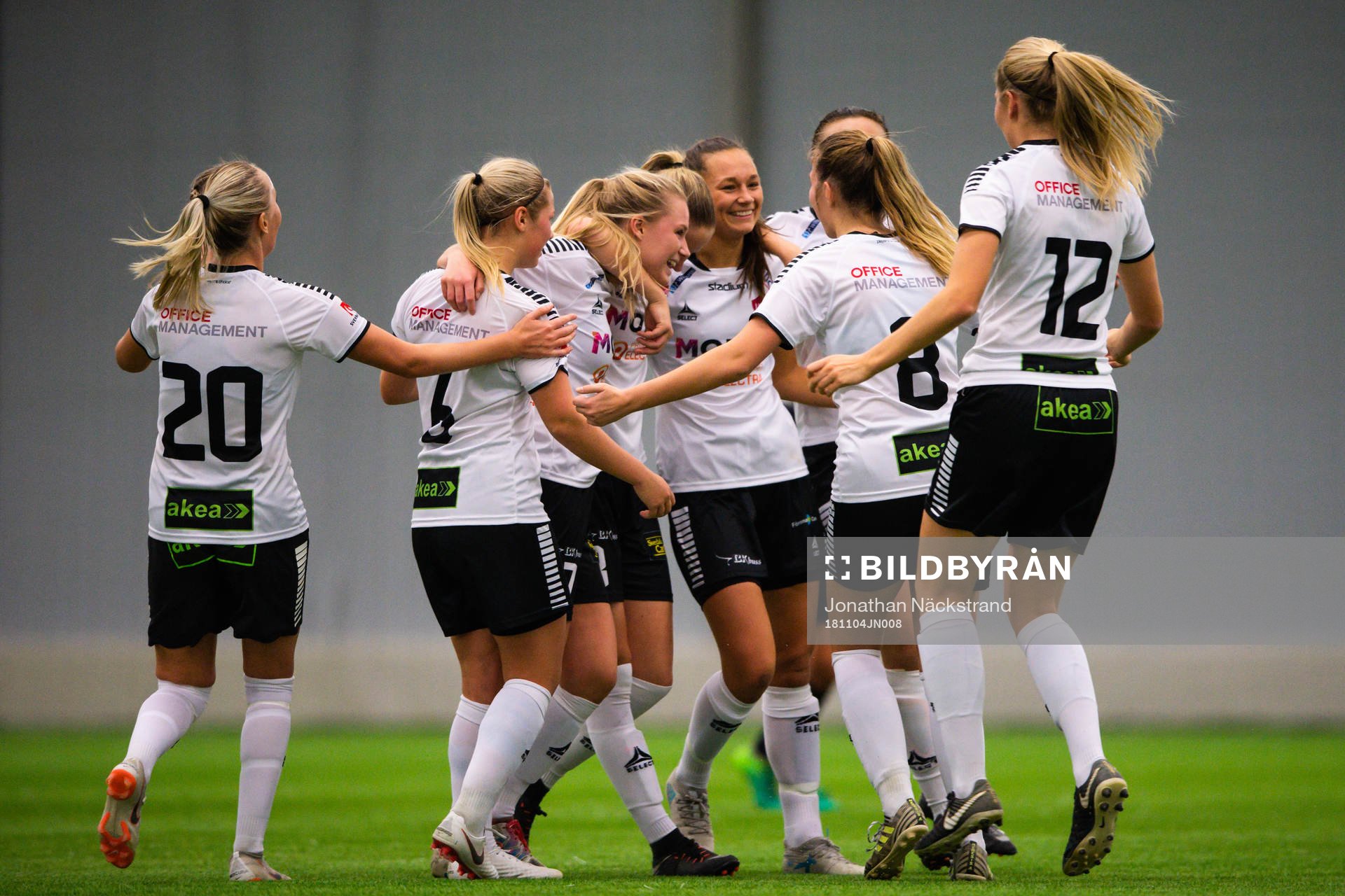 Limhamn Bunkeflo spelare jublar