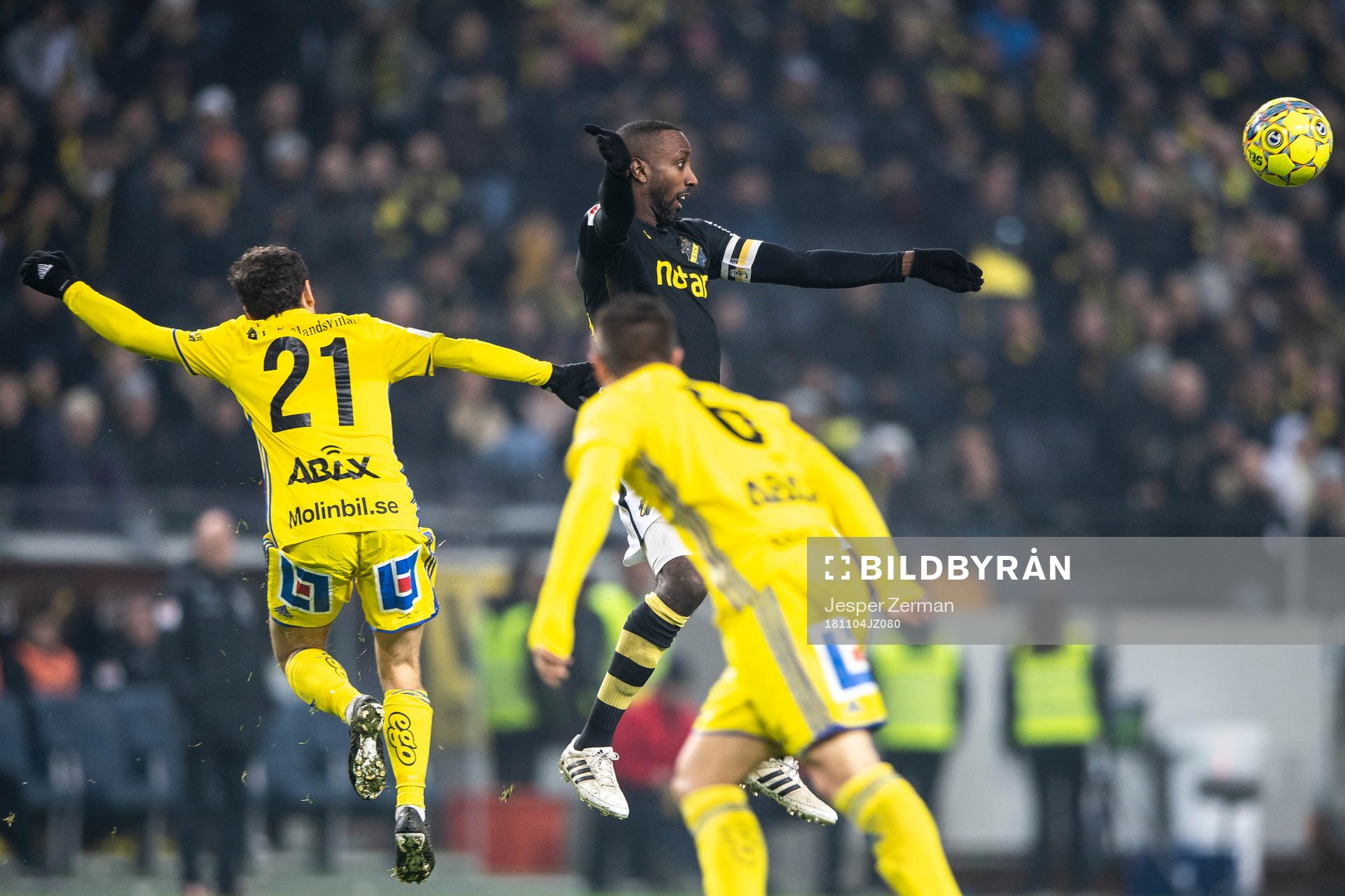 s Henok Goitom och Sundsvalls David Haro Iniesta