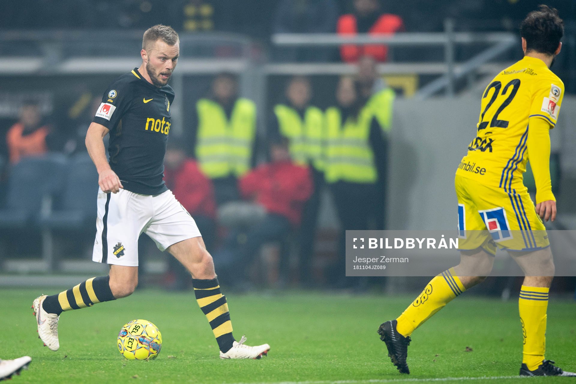 s Sebastian Larsson