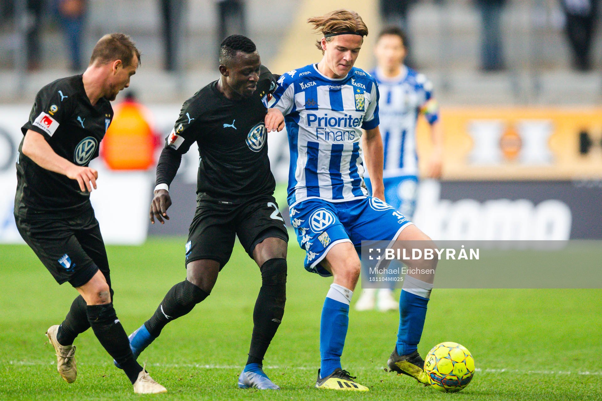 IFK Göteborgs August Erlingmark och Malmö FFs Bonke