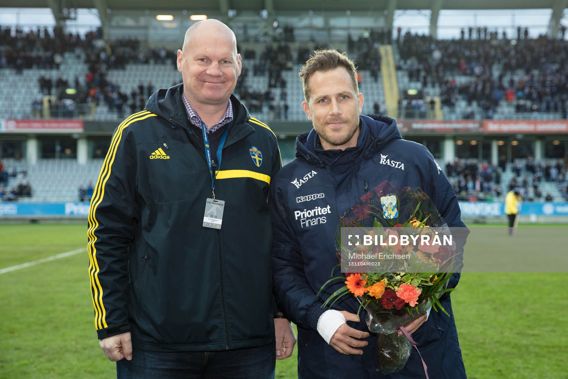 IFK Göteborgs Tobias Hysén får pris av