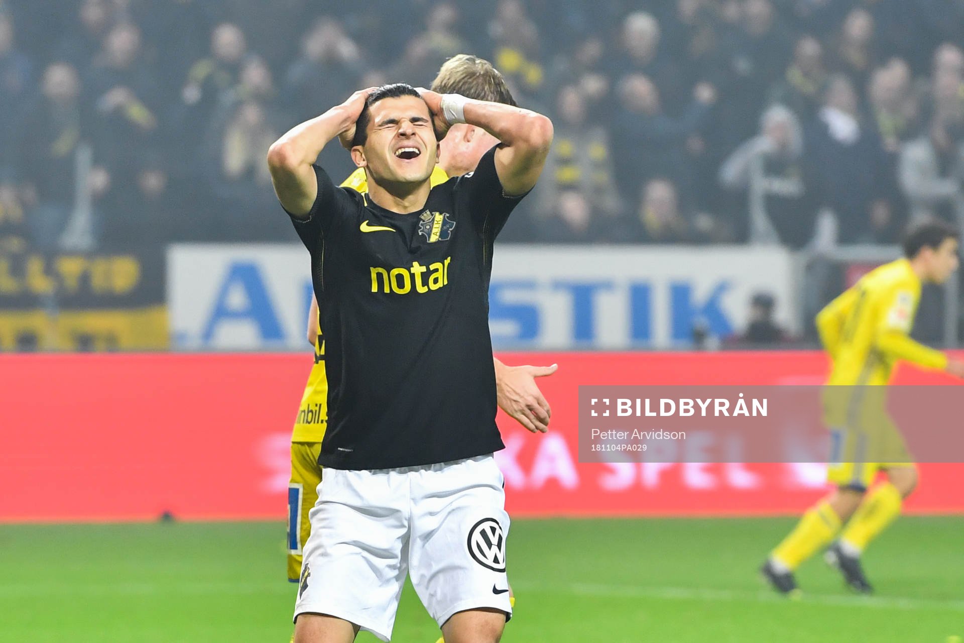 s Tarik Elyounoussi deppar