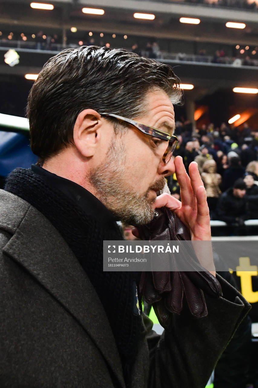 s tränare Rikard Norling deppar