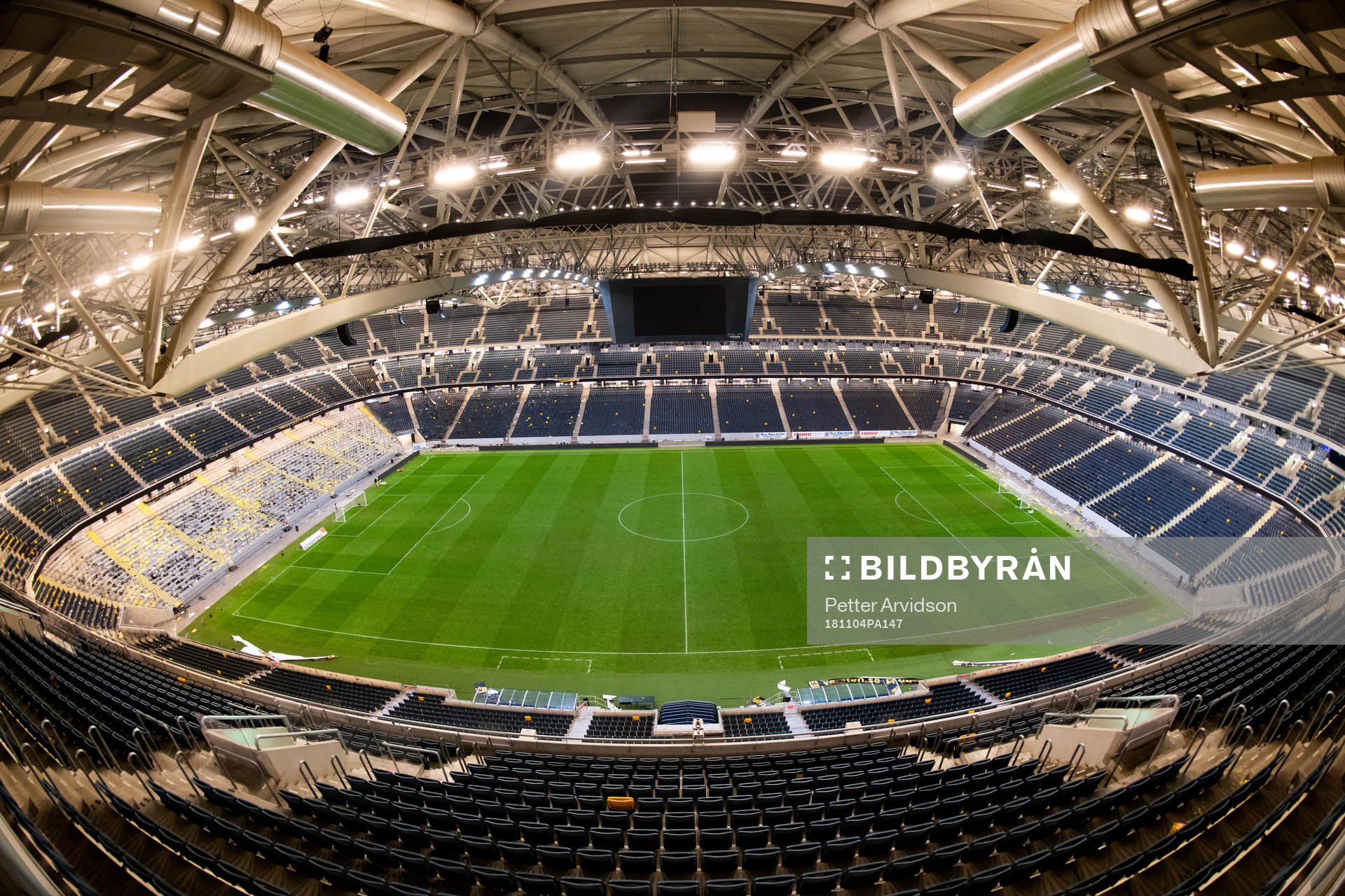 Interiörbild över Friends Arena efter fotbollsmatchen i Allsvenskan mellan AIK och GIF Sundsvall den 4 november 2018 i Stockholm.