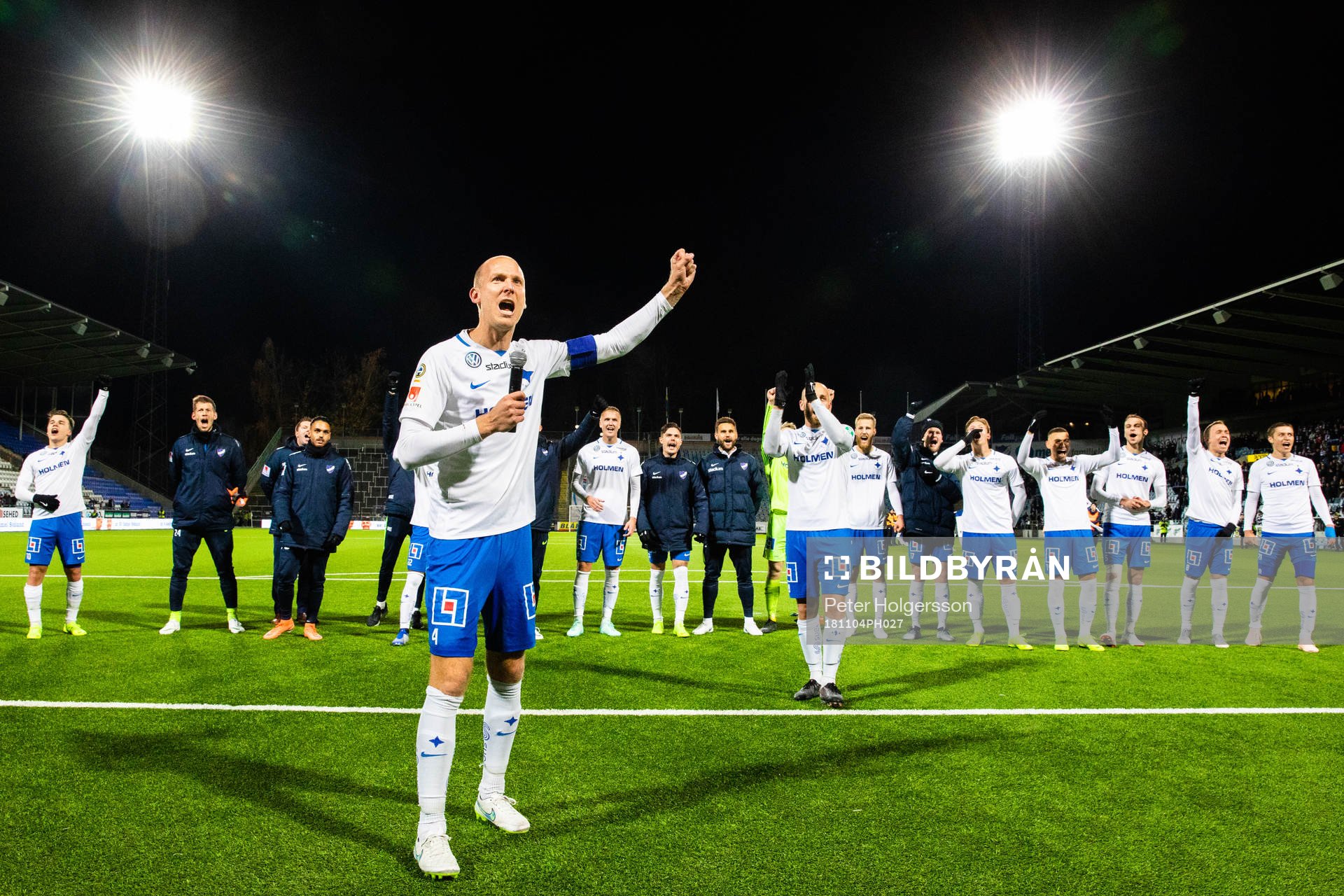 Norrköpings Andreas Johansson tackar publiken