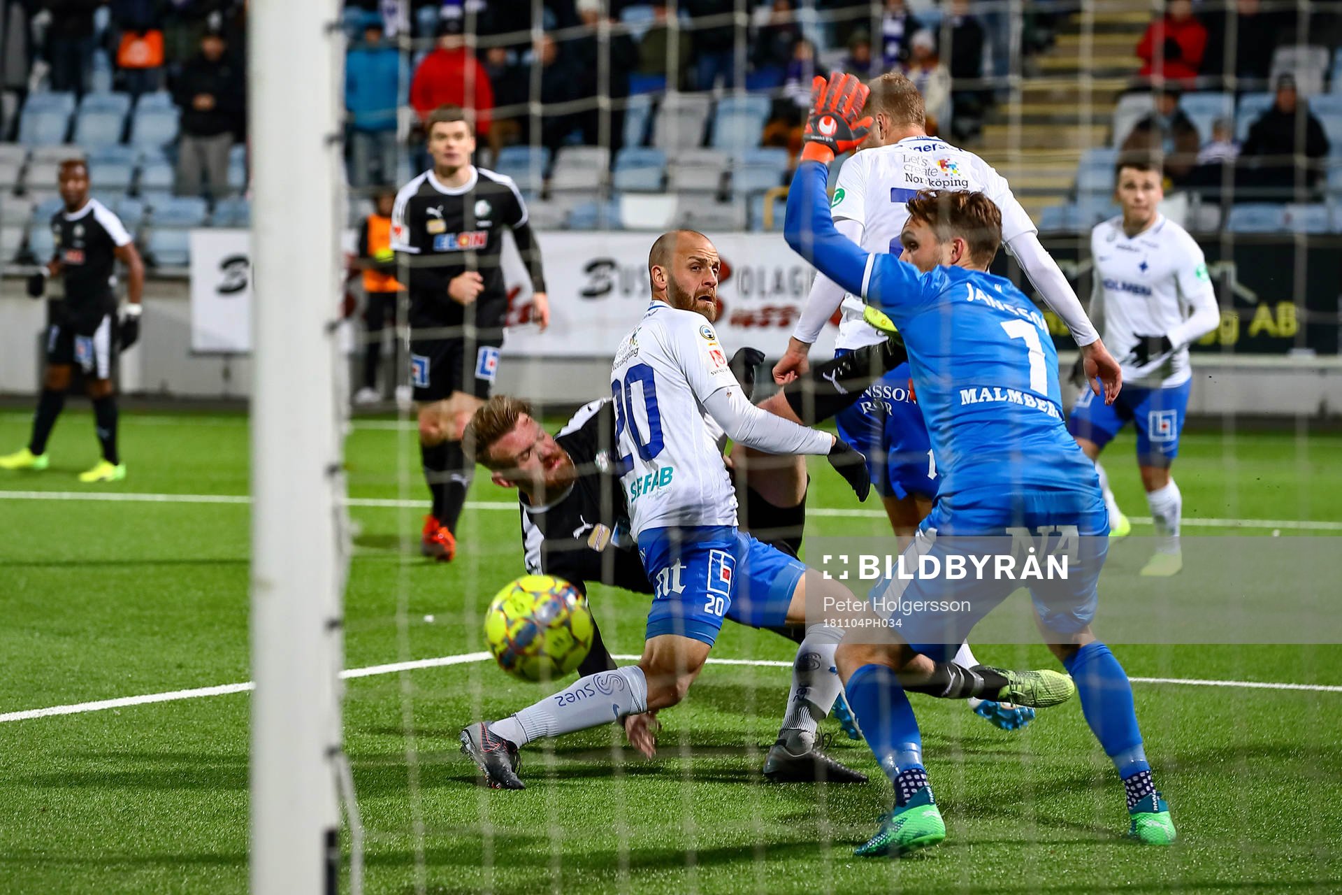 Norrköpings Daniel Sjölund gör mål 3-2 i förlängning