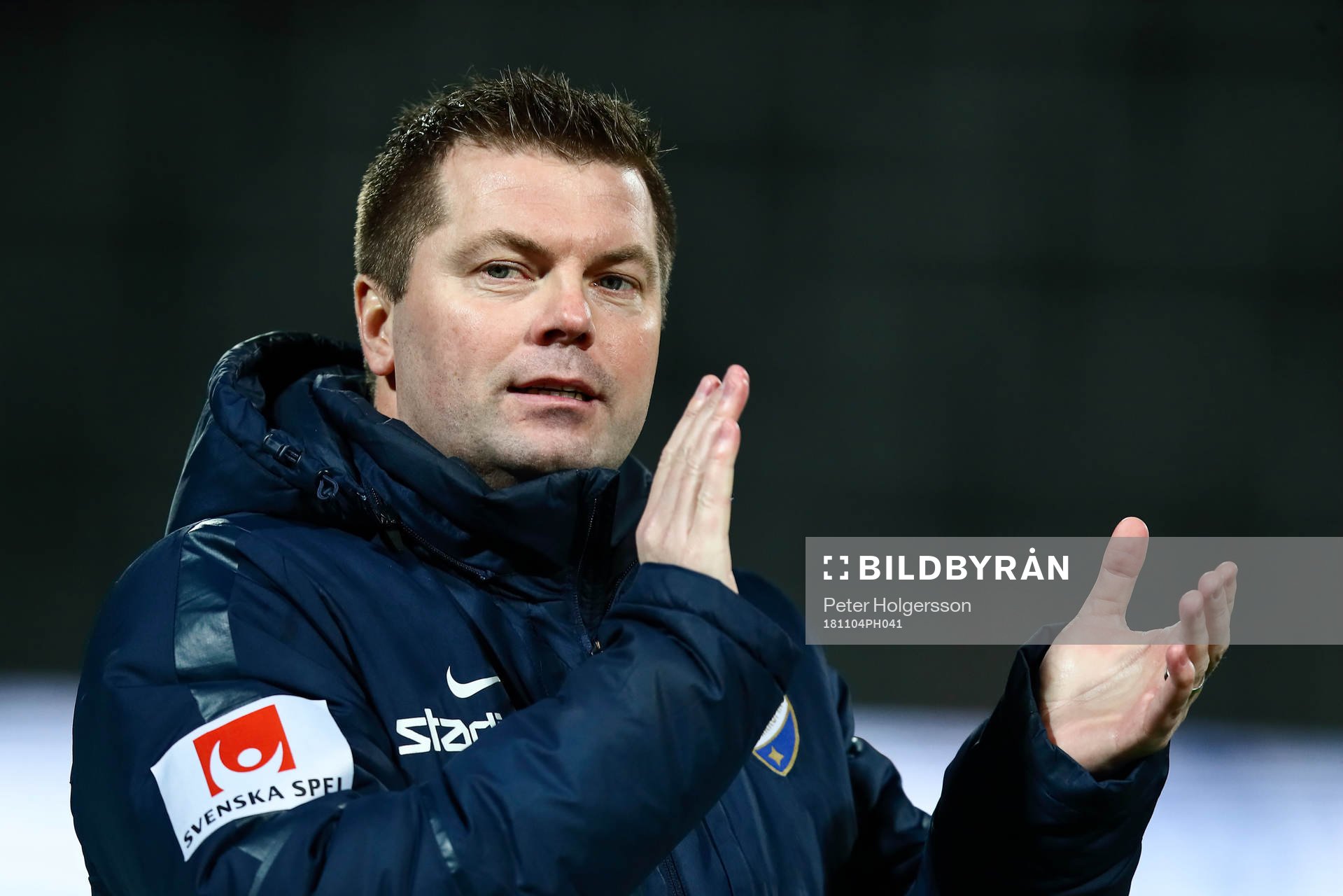 Norrköpings tränare Jens Gustafsson jublar