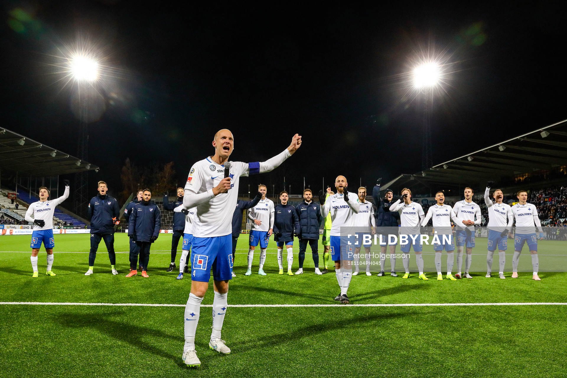 Norrköpings Andreas Johansson jublar med laget