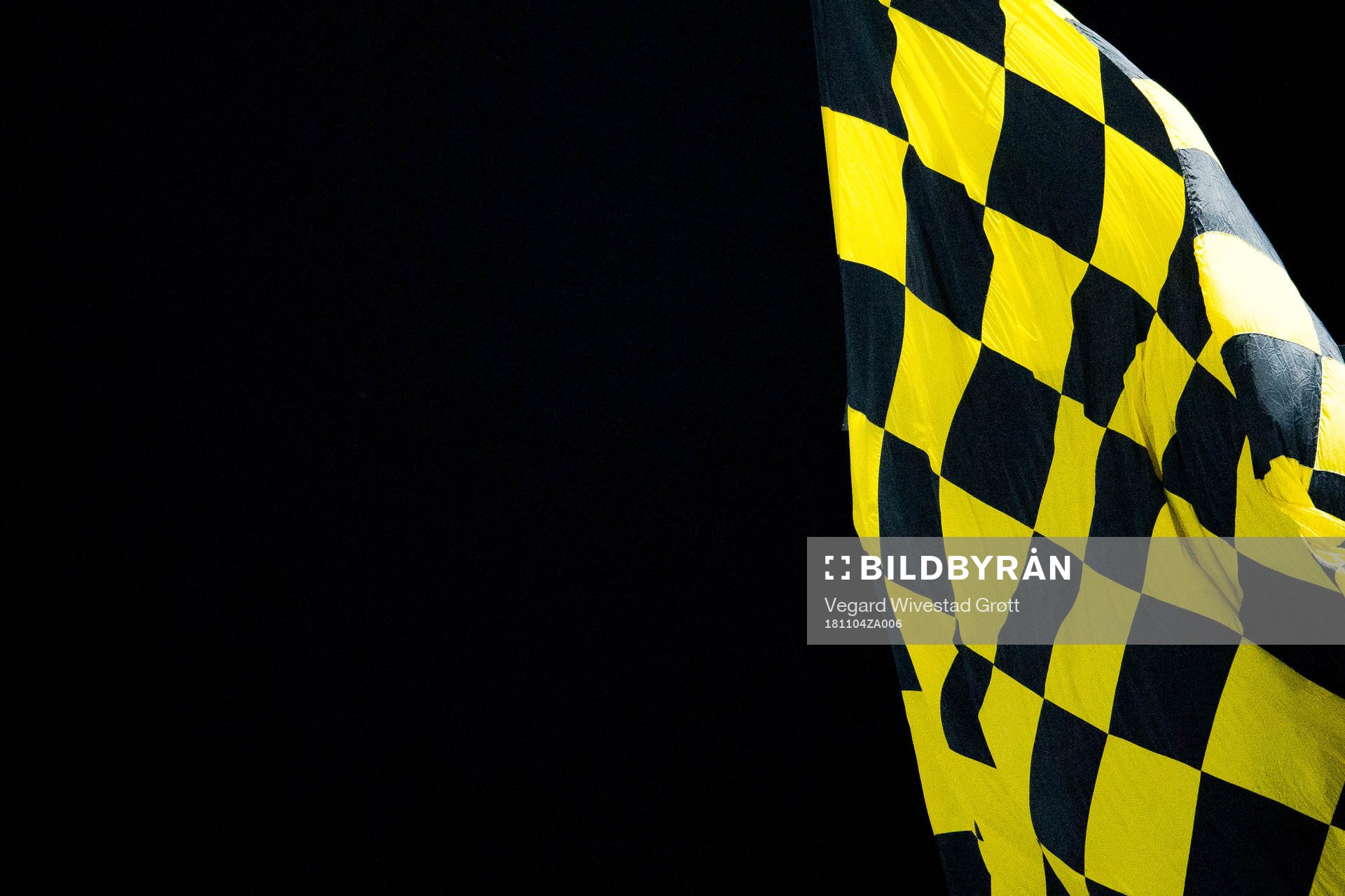 A Start supporter flag