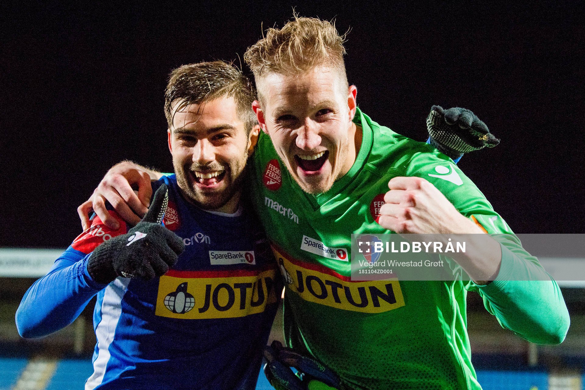 Ruben Herraiz «Rufo» Alcaraz and goalkeeper Eirik