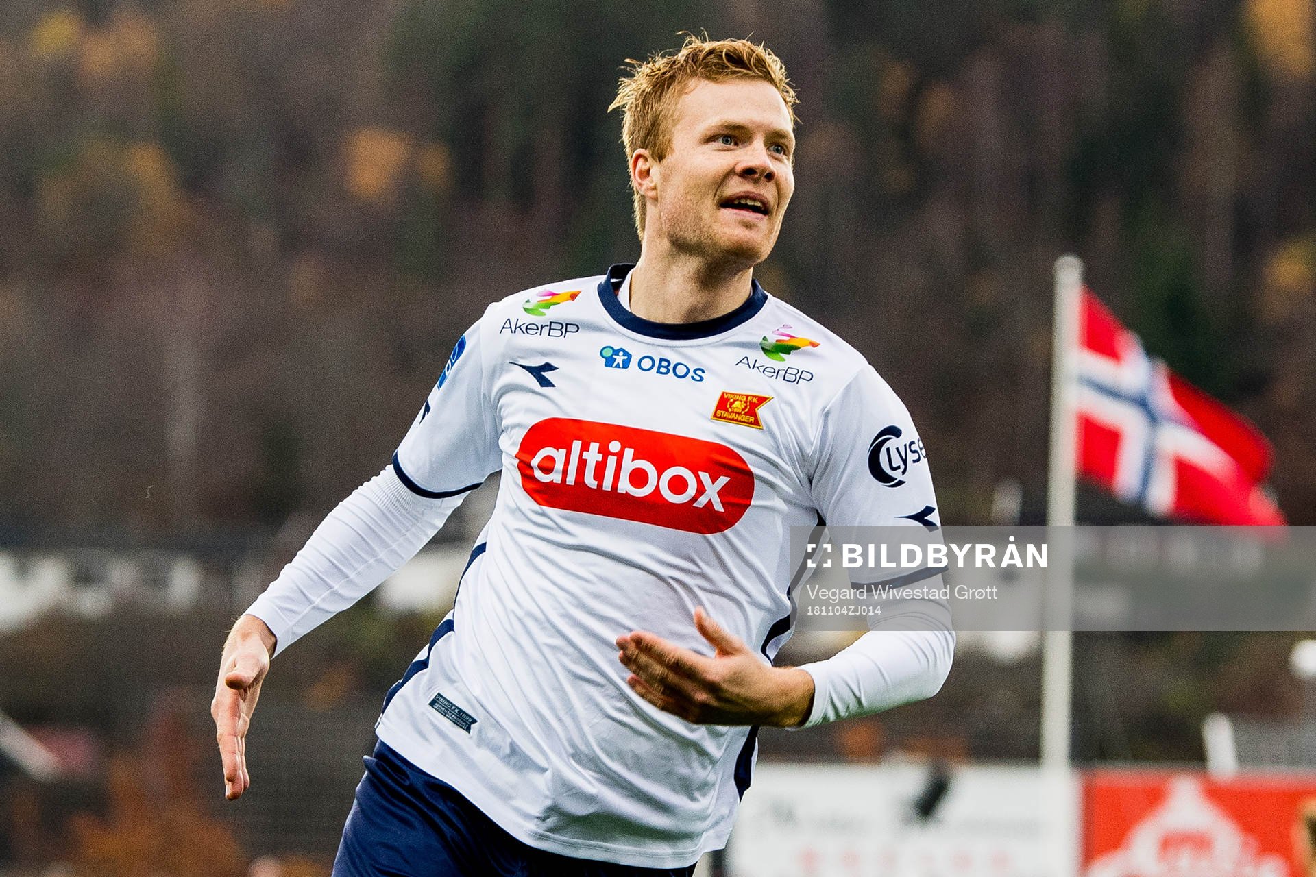Even Østensen of Viking celebrates