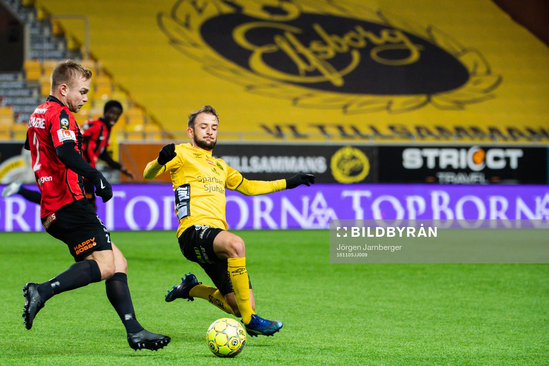 Elfsborgs Robert Gojani och Brommapojkarnas Christopher