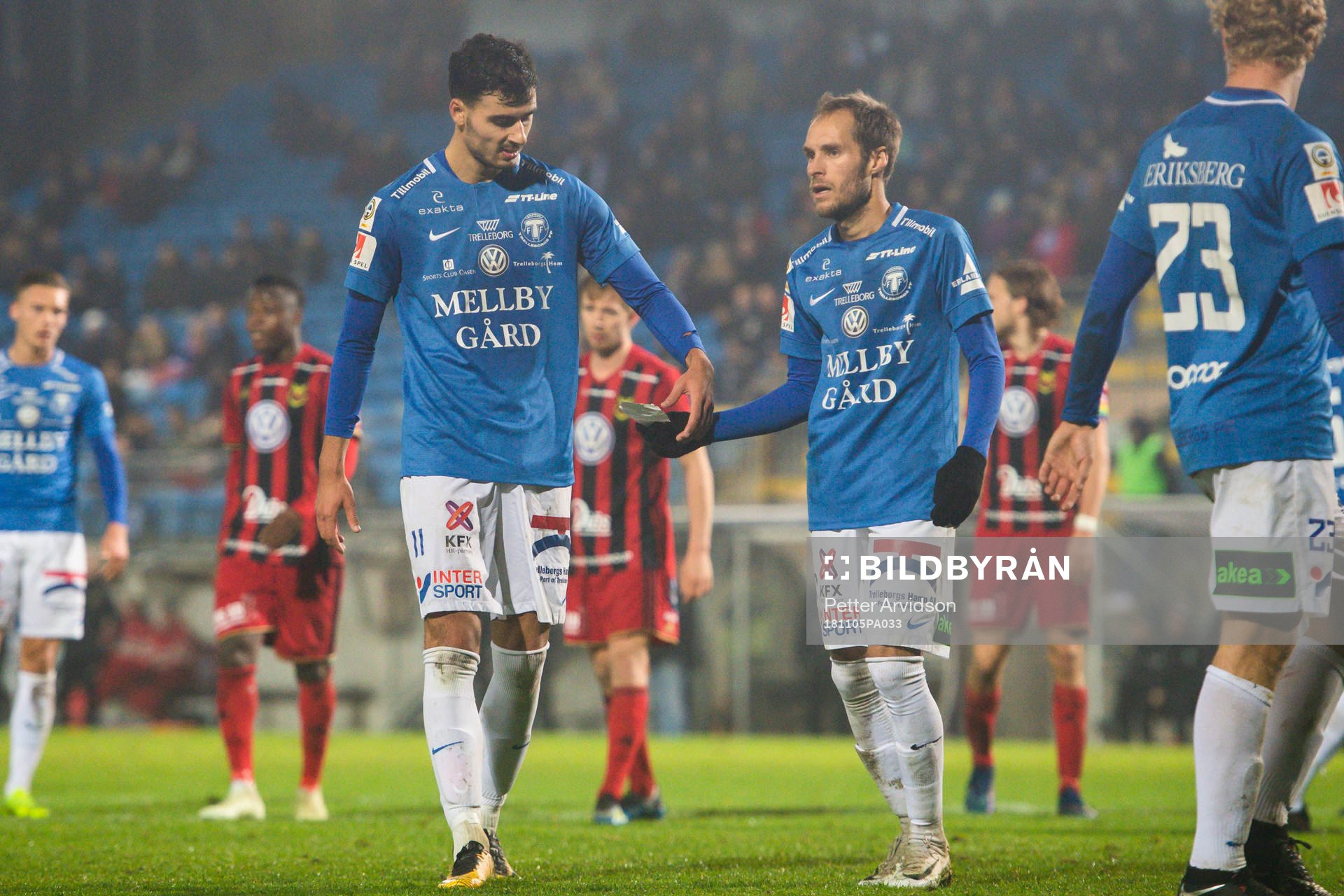 Trelleborgs Deniz Hümmet och Zoran Jovanovic deppar