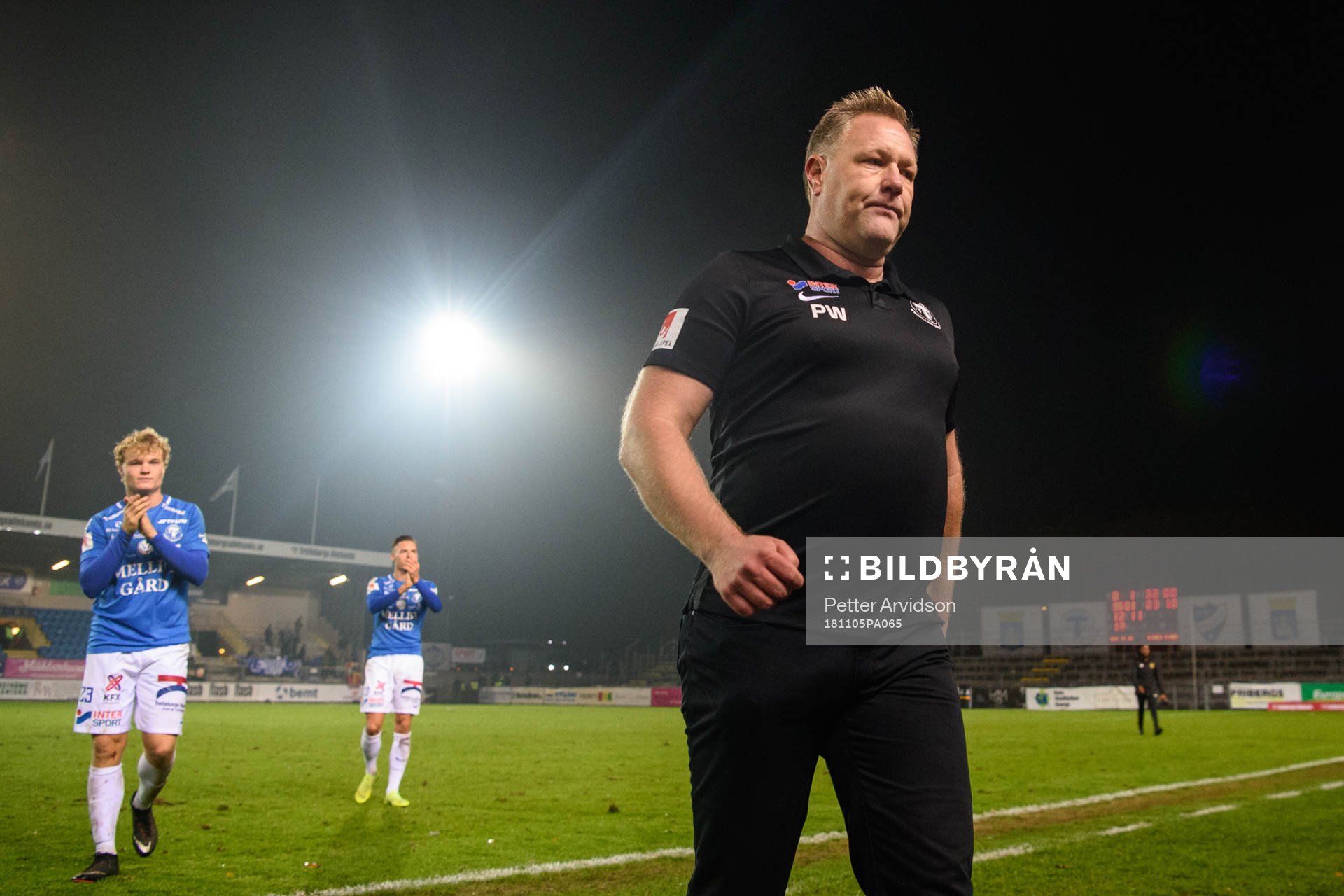 Trelleborgs tränare Patrick Winqvist deppar när han