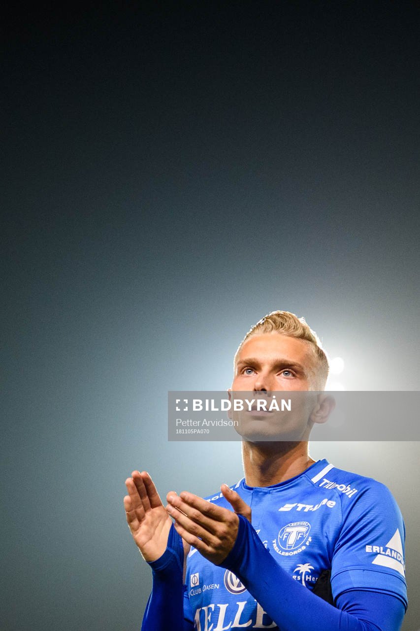 Trelleborgs Johan Brannefalk deppar när han lämnar planen