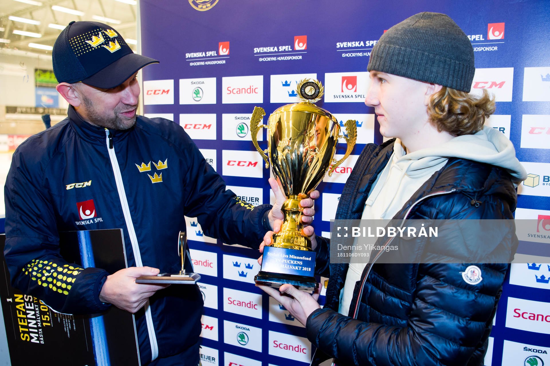Marcus Brännman från Stockholm Nord motar Stefan Livs