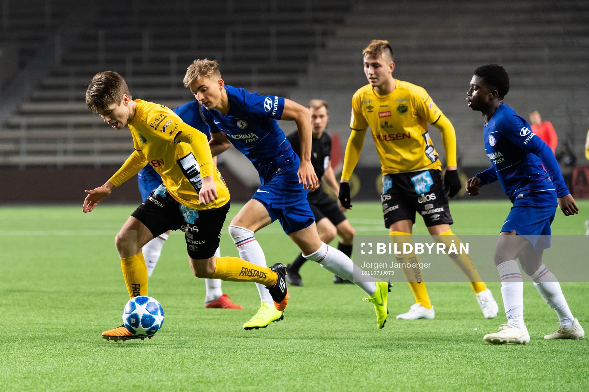 Elfsborgs Oliver Zandén och Chelseas Thierno Ballo